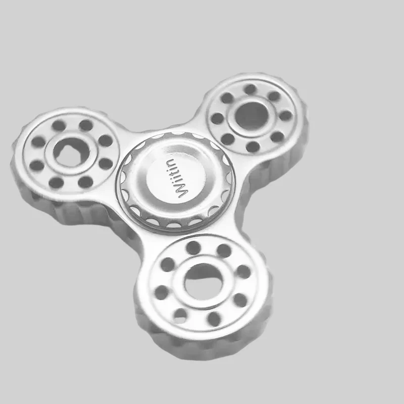 High-End Metal Gear Fidget Spinner - Adult Decompression Toy_4